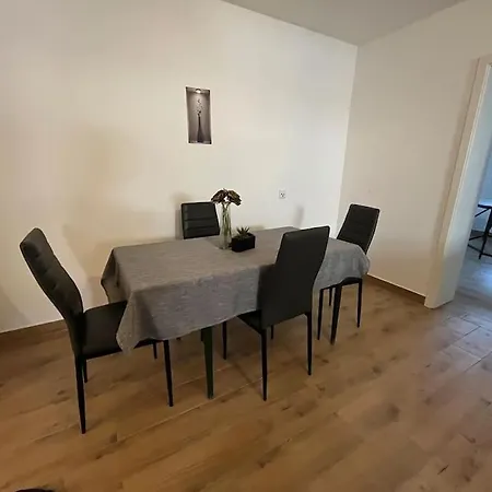Residenz Am Rhein 2 아파트